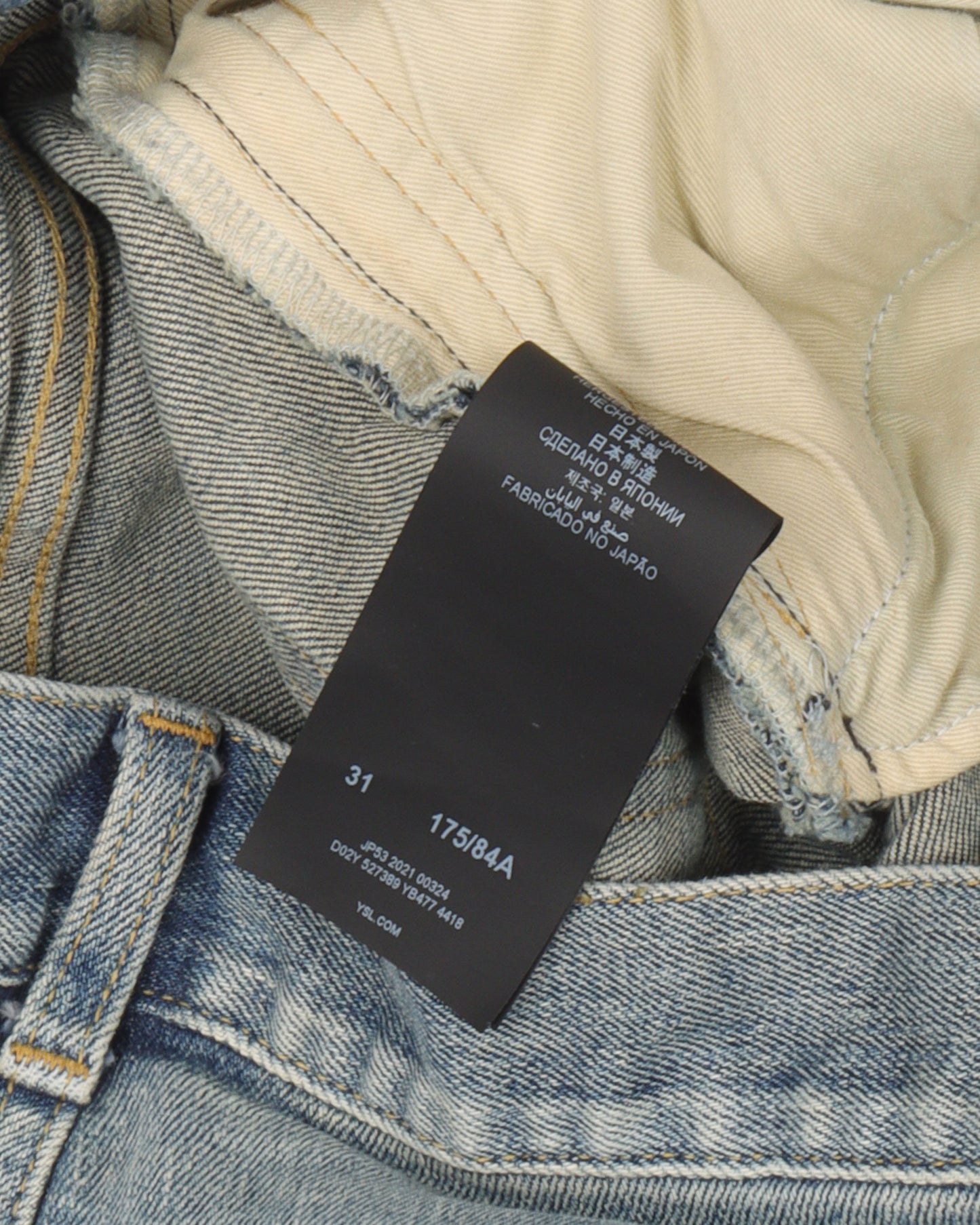 D02 Jeans