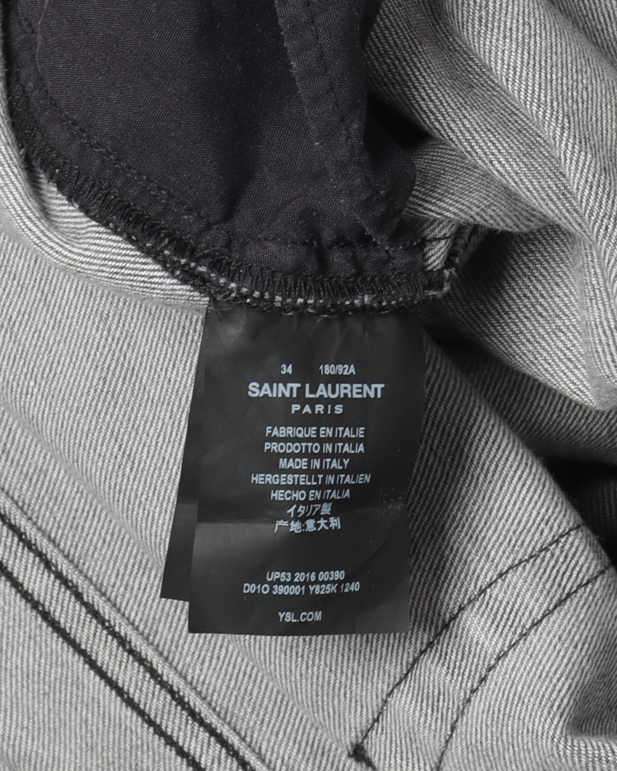 D02 Black Jeans