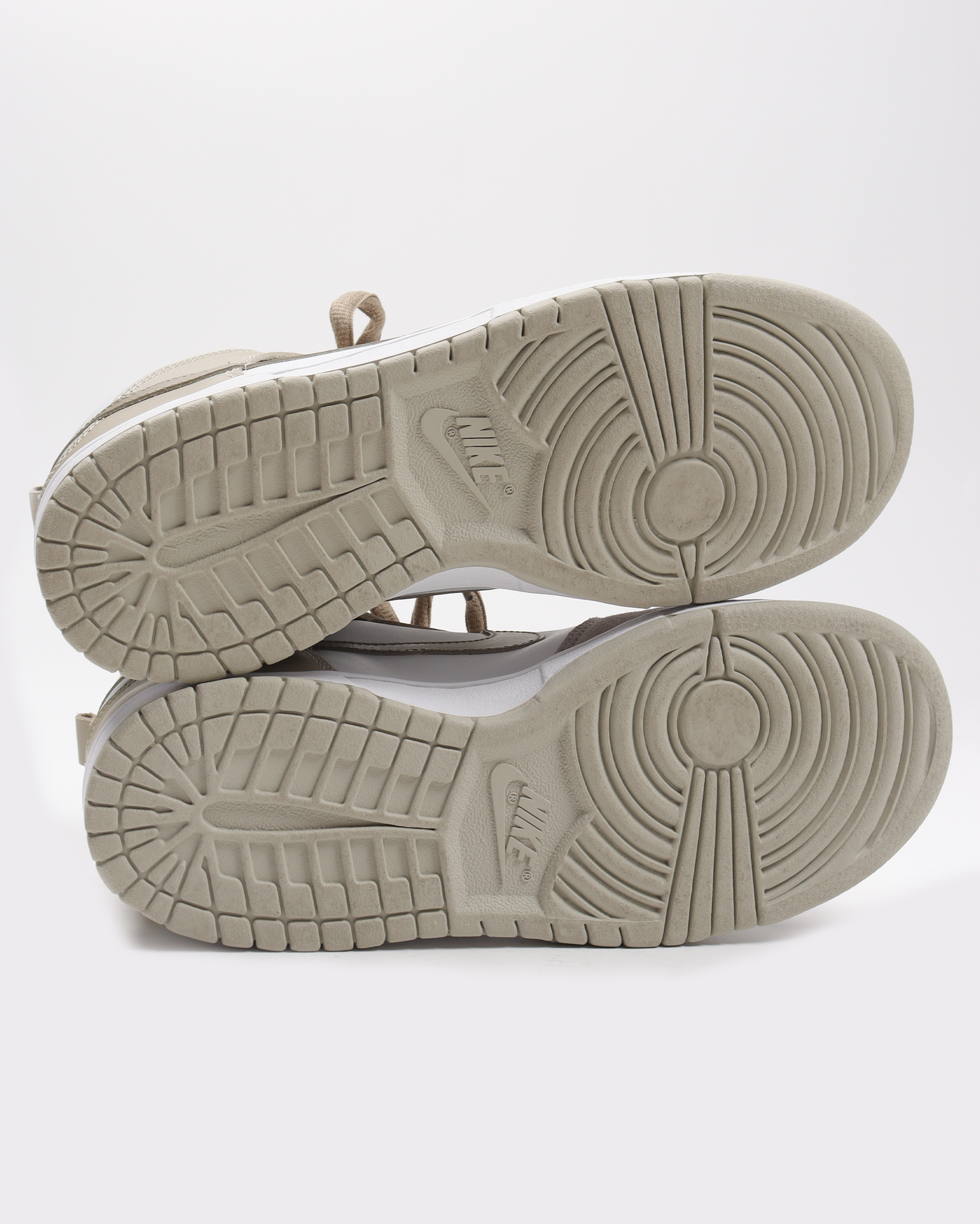 SB Dunk High Khaki