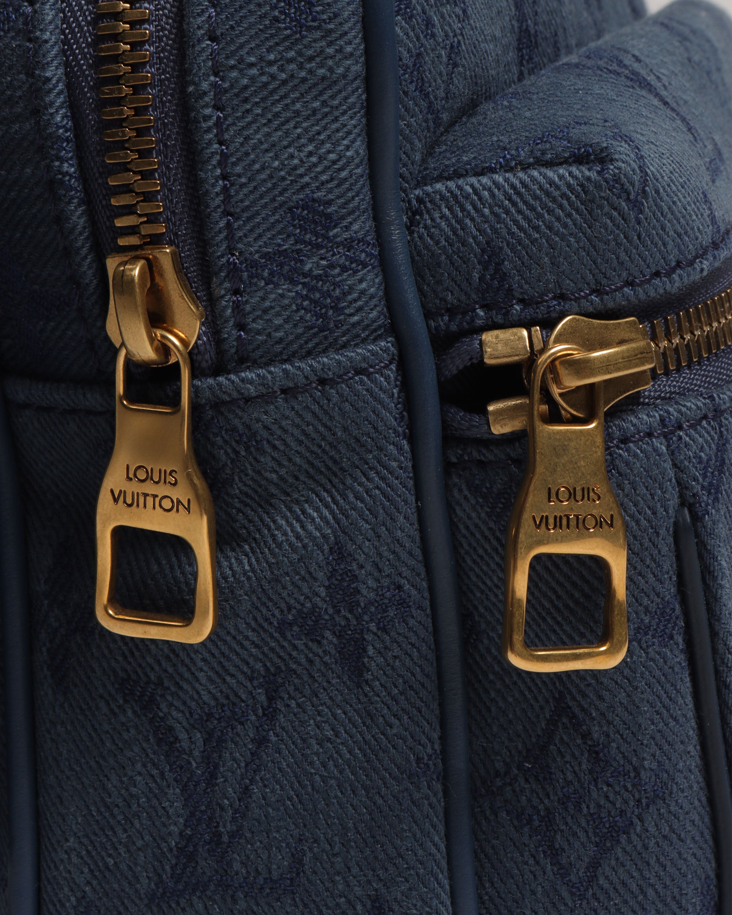 Louis Vuitton 'Outdoor Bumbag' Monogram Denim Navy – Showroom LA