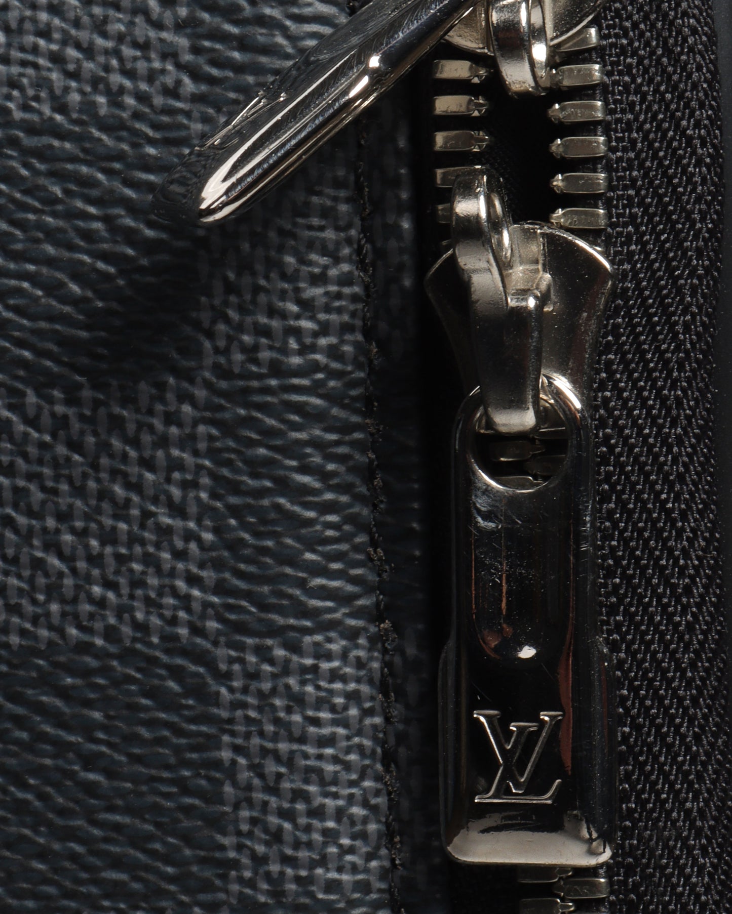 Grafite Rope Pegase Roller Luggage