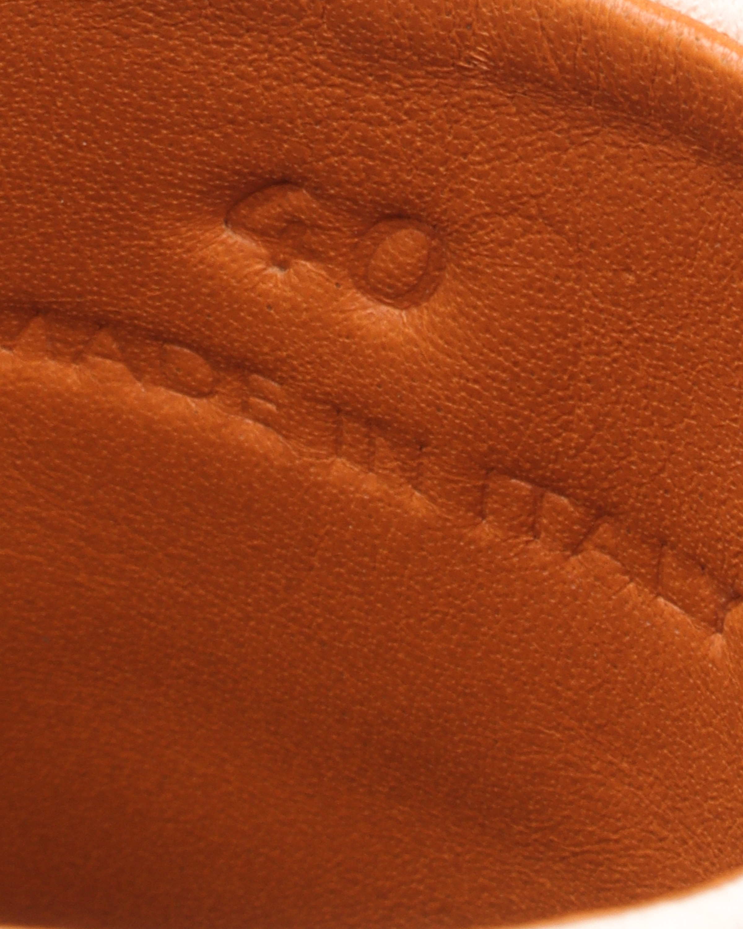 Sponge-Sole Leather Chelsea Boots
