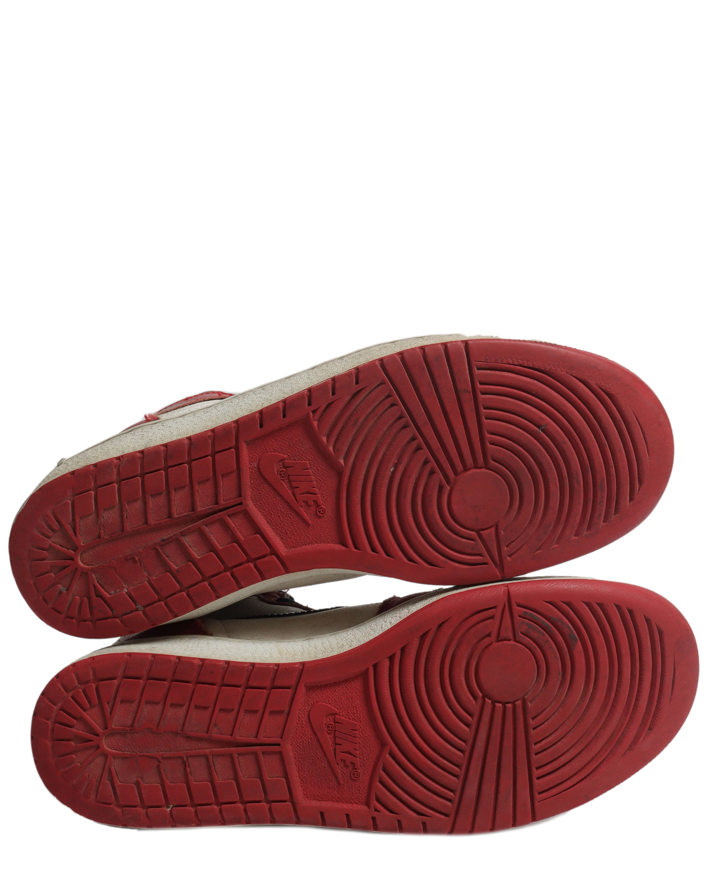 Nike 1985 Jordan 1 Chicago