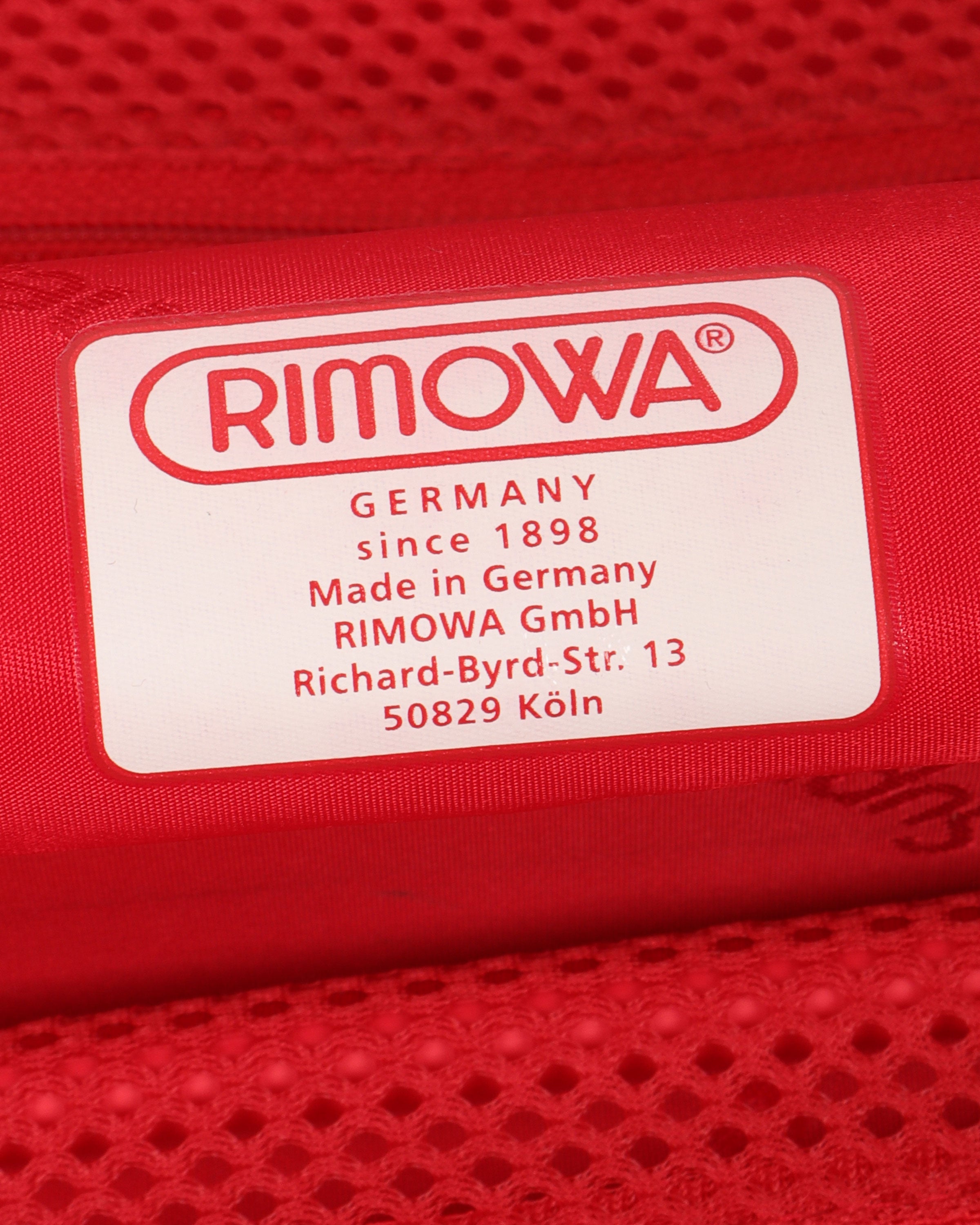 Supreme RIMOWA Topas Multiwheel 45L Red  Supreme clothing, Rimowa, Supreme  accessories