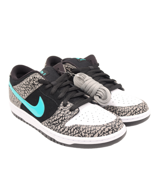 SB Dunk Low atmos Elephant