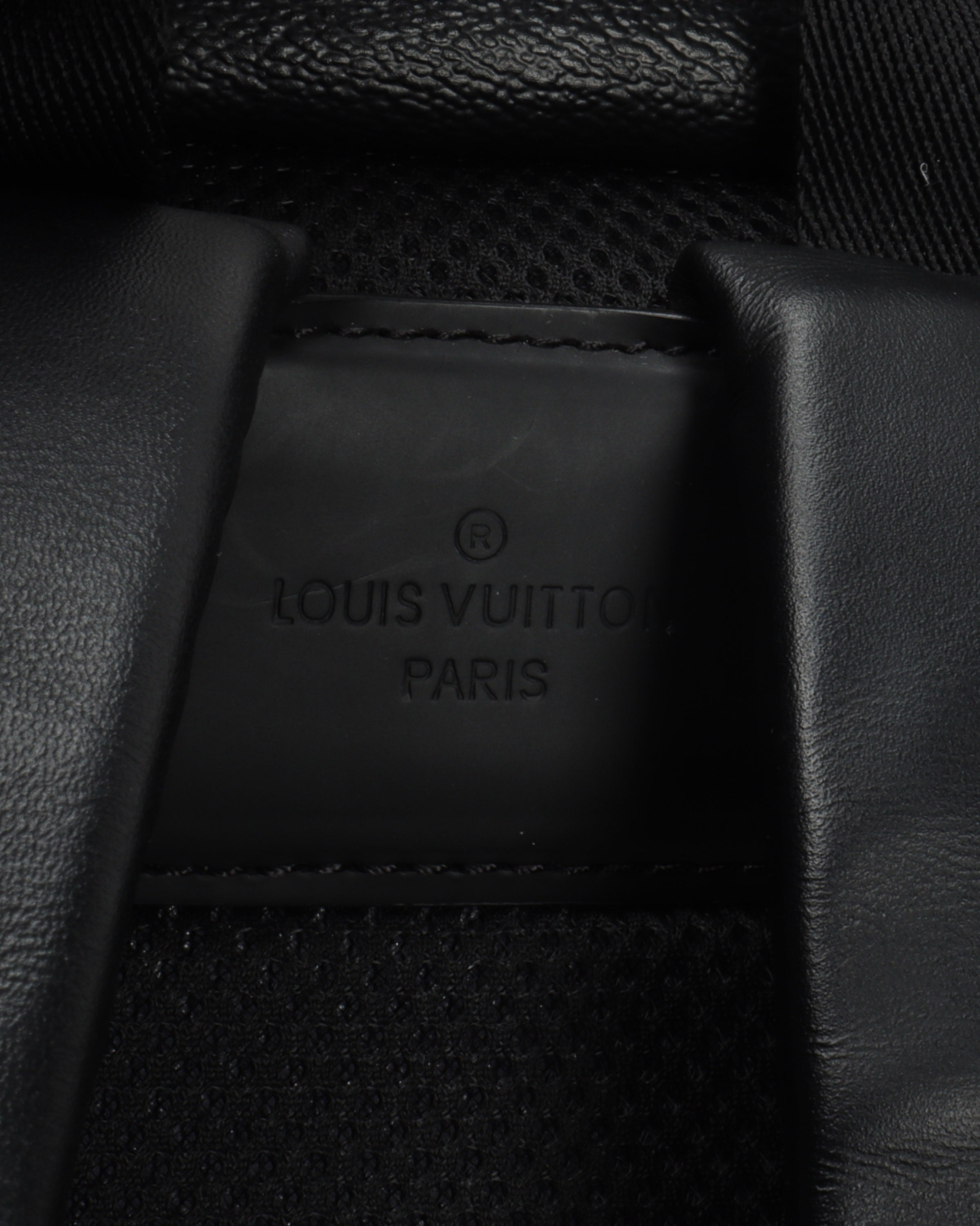 Louis Vuitton Fragment Black Eclipse Monogram Zack Backpack 1lm32lv For  Sale at 1stDibs
