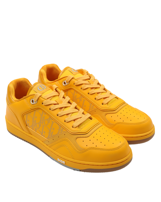 World Tour B27 Low-Top Sneaker