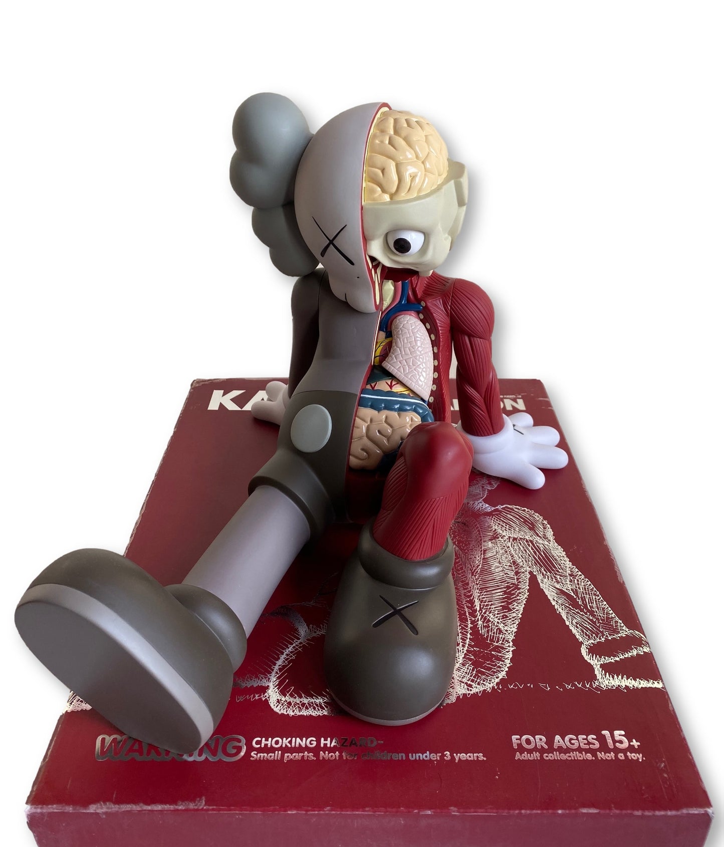 Resting Place Vinyl Figure - Brown (2012)