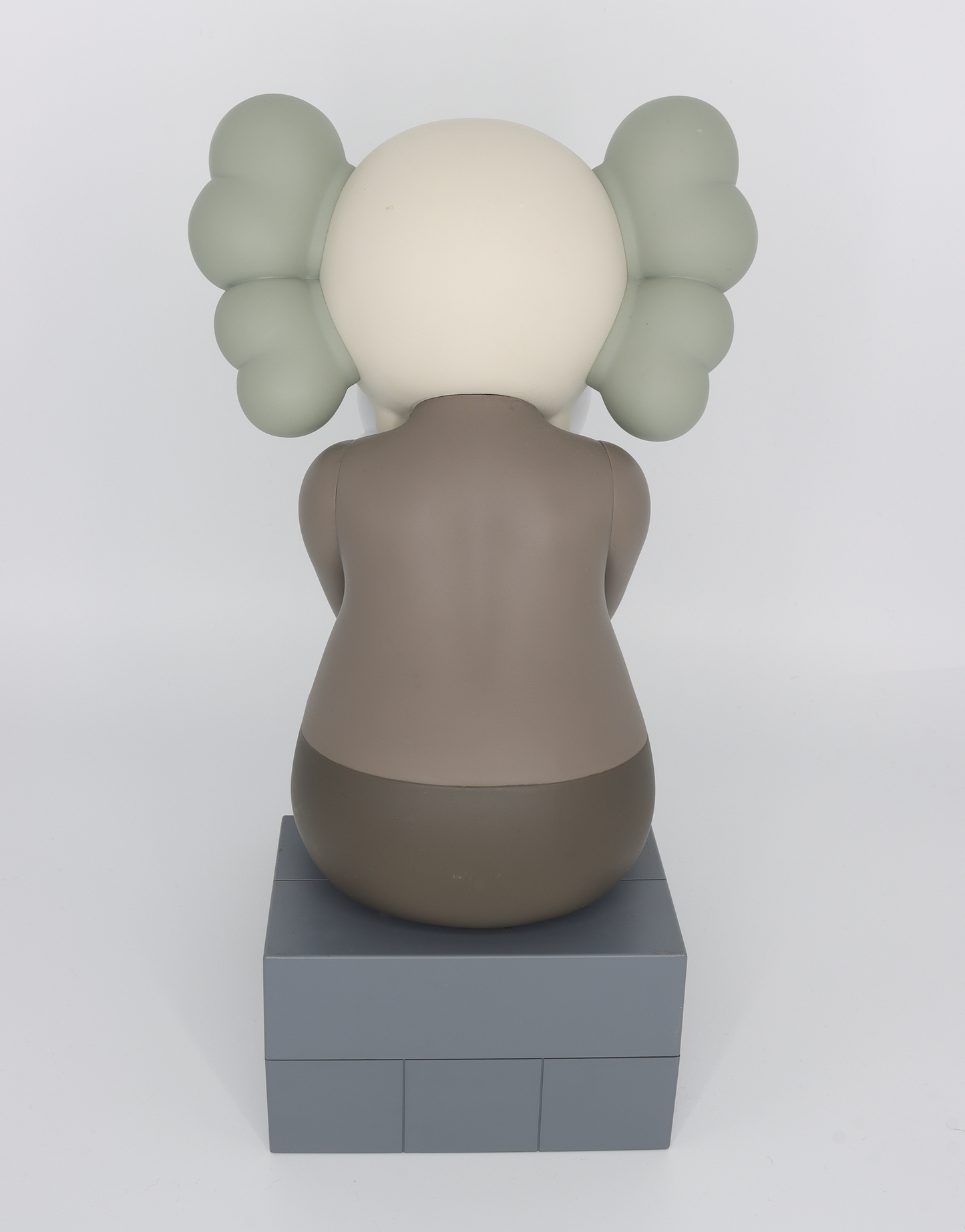 Passing Through (Brown), 2013