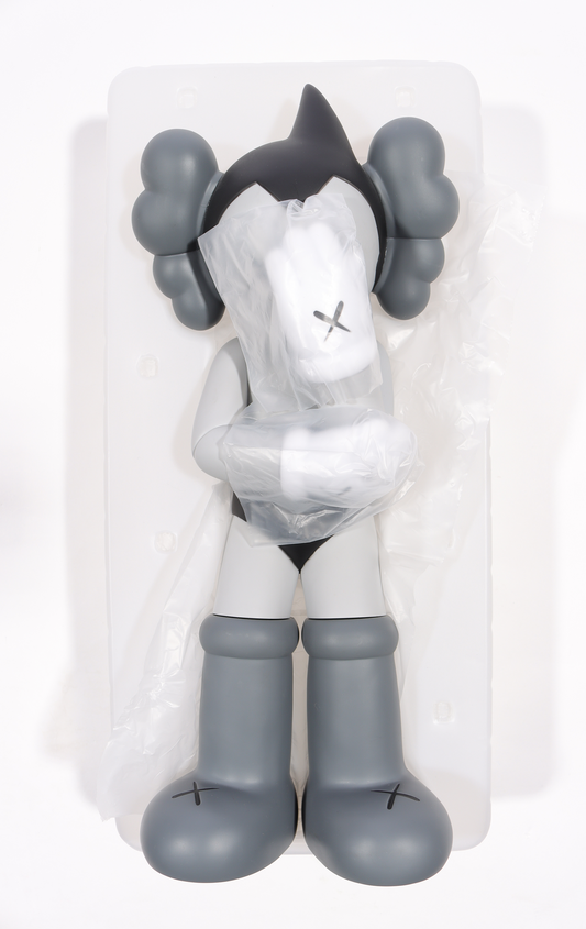 Astro Boy Vinyl Figure - Grey (2012)