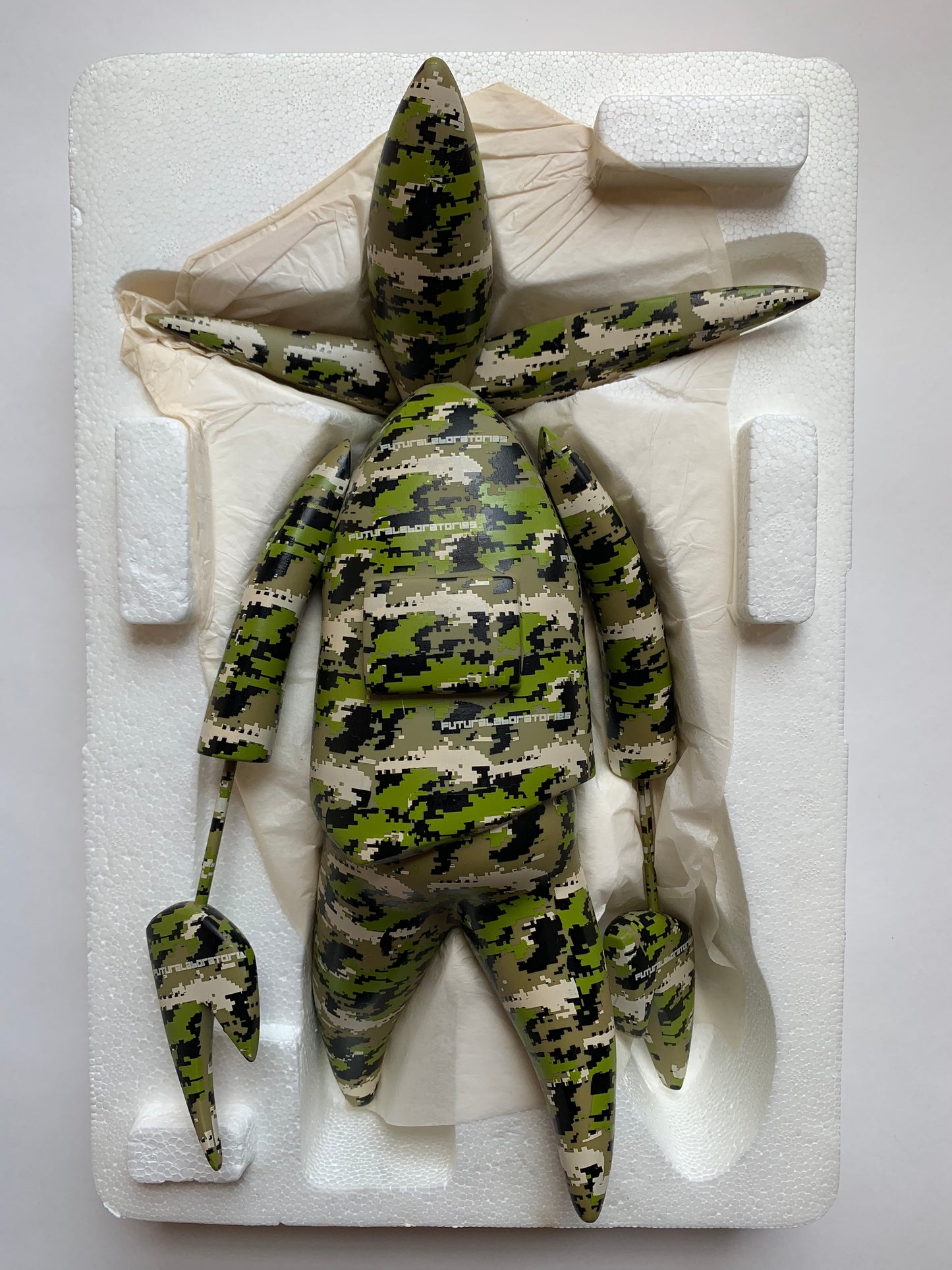 FUTURA 2000 Laboratories Nosferato Unkle Green Camo Figure