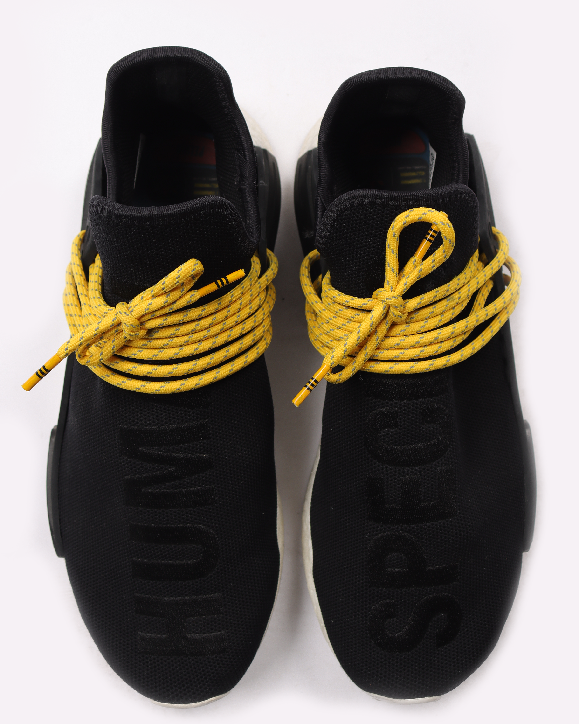 Human races black and store yellow