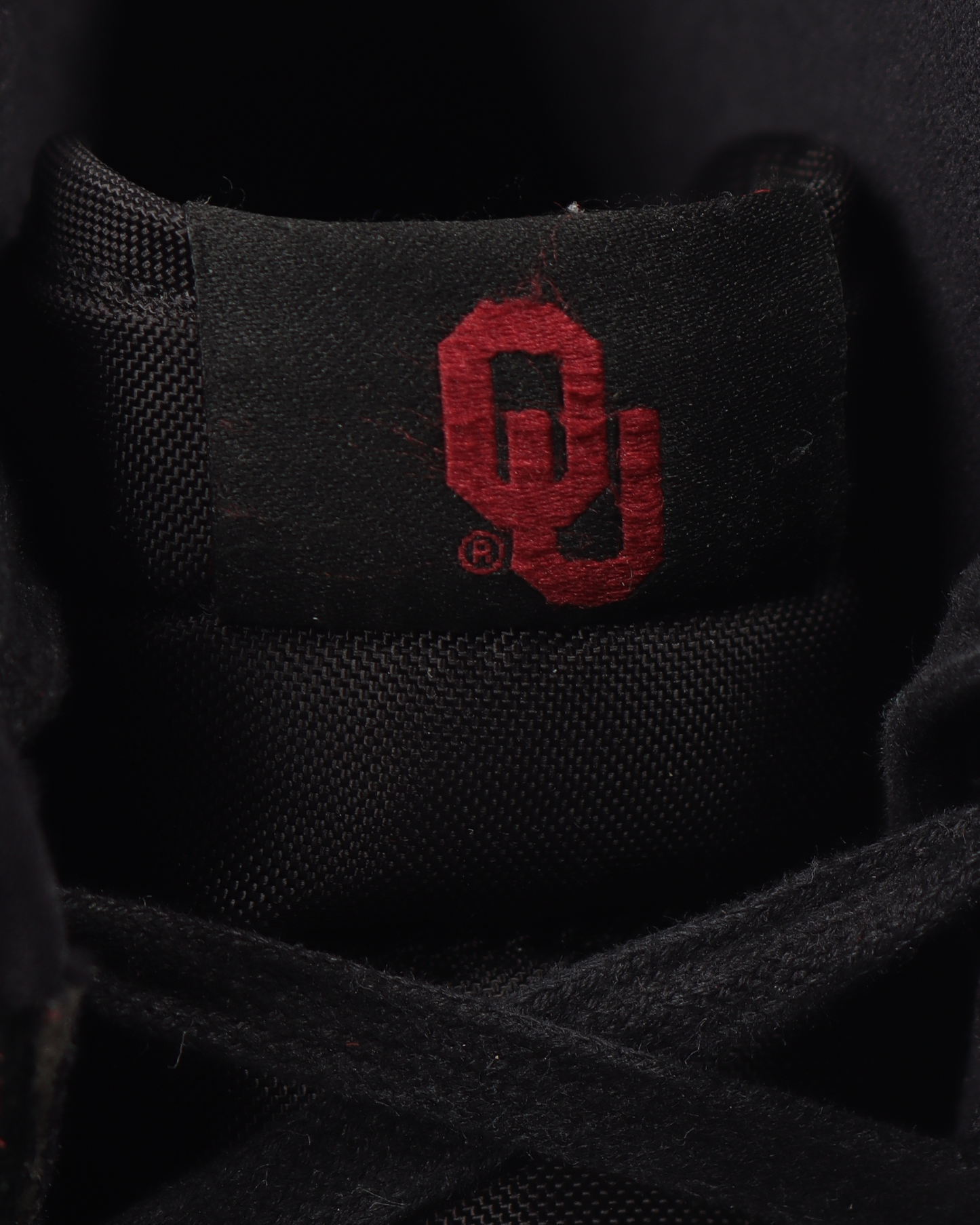 Air Jordan 1 Retro High Oklahoma Sooners P.E