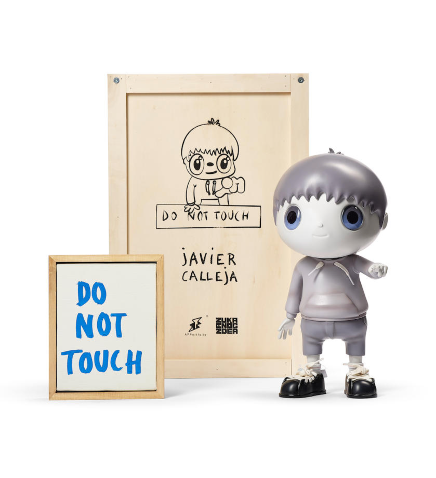 Do Not Touch Figure Gray (2019)
