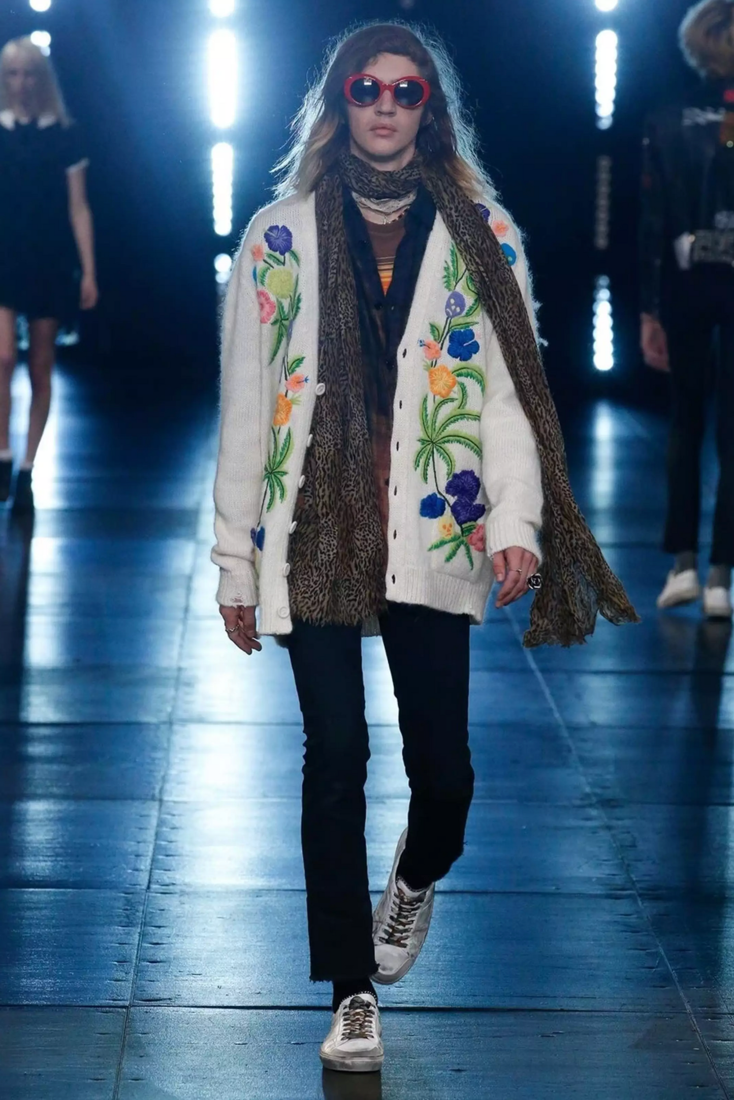 SS16 Surf Sound Runway Cardigan Sweater