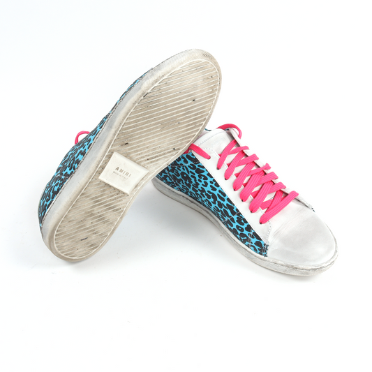 Low Top Sneaker