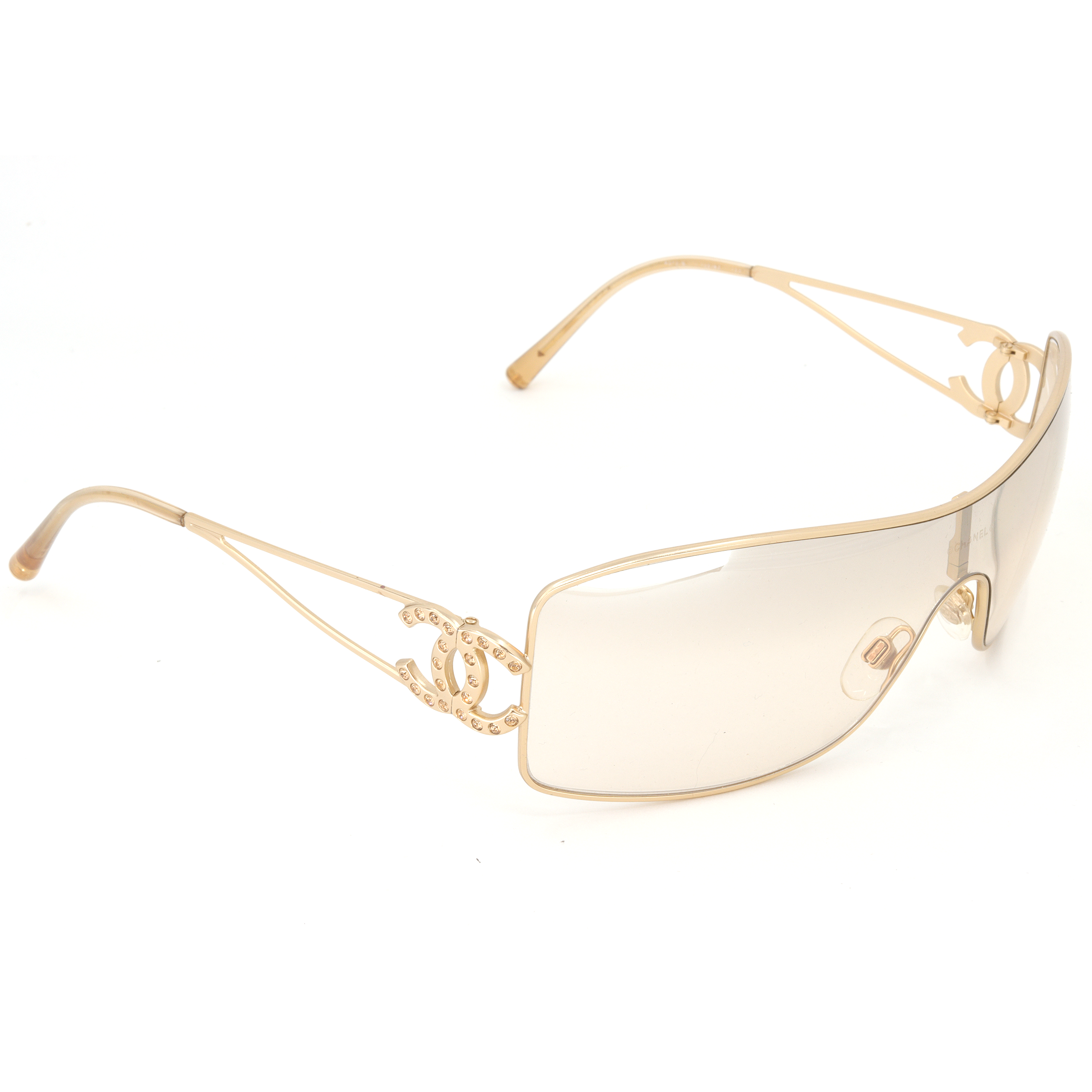 chanel sunglasses with diamonds