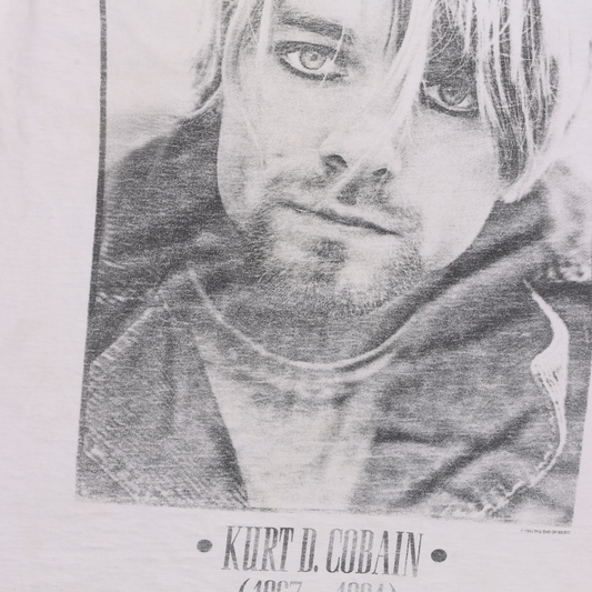 1990's Kurt Cobain Portrait Memorial T-Shirt
